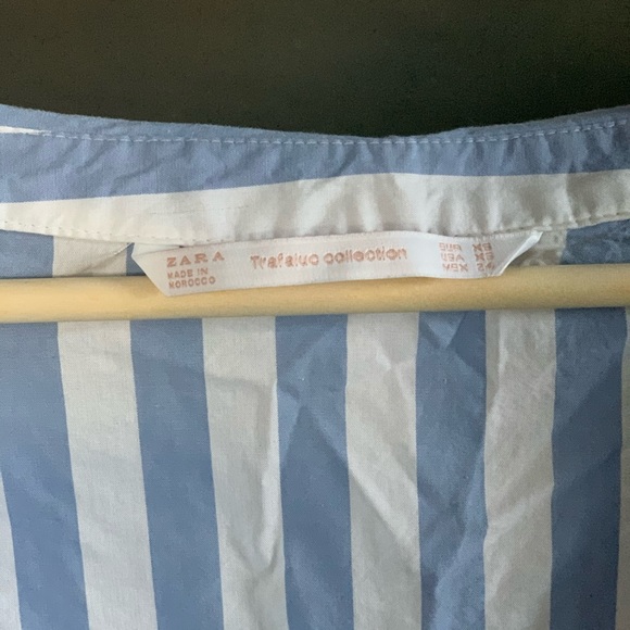 Zara Off The Shoulder Button Down - Picture 3 of 4